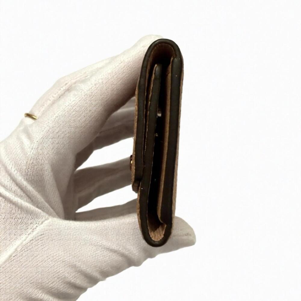 AUTHENTIC RARE Louis Vuitton Pink Monogram Key Case- Excellent Condition - Picture 6 of 9
